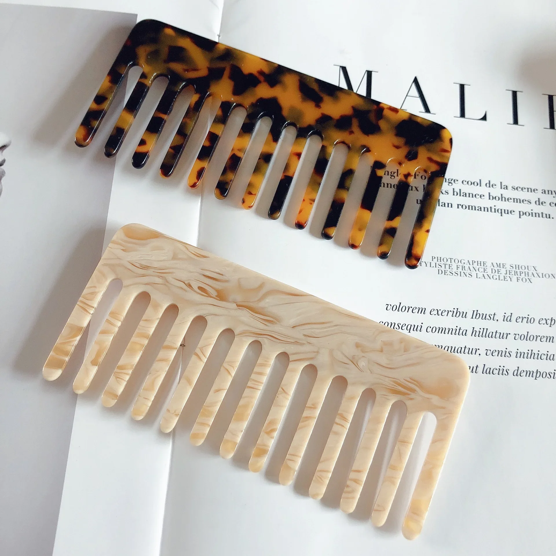 Hair Care Korean Products - Koreaanse Mode Acetaat Kleurrijke Kapperskam Antistatische